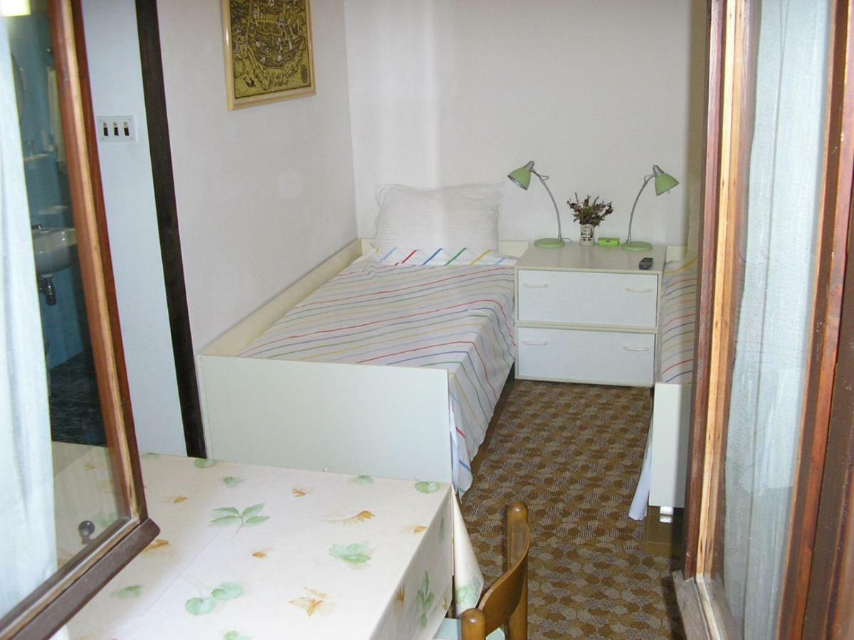 Apartments Mercep Dubrovnik Zimmer foto